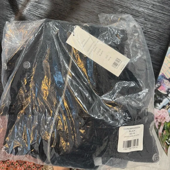 NWT Veronica Beard Black Upstate Wool Dickey with Cuffs size 00-14